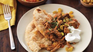 Four-Way Slow Cooker Shredded Beef: Variations to Enjoy All Year!