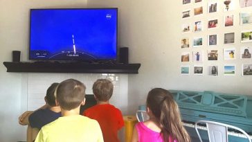 How a Tiny Texas Community With Pop. 26 Became a SpaceX Launch Site