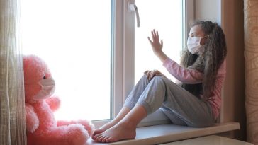 Emergency Management Head Says Texans Should Wear Masks at Home