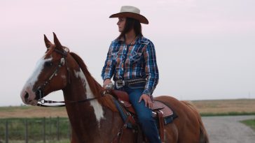 Wild West Women: Gambling and Gunslinging Girls of the OId West