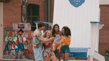 Head to Galveston for Views, Brews & ‘Tails Patio Passports